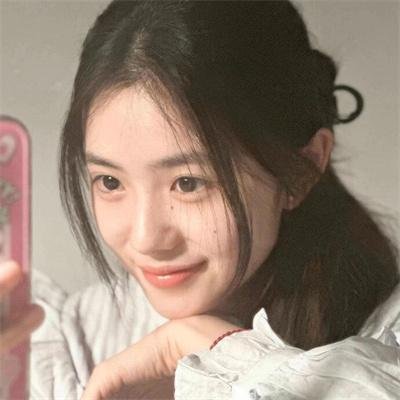 赤裸的美奈子